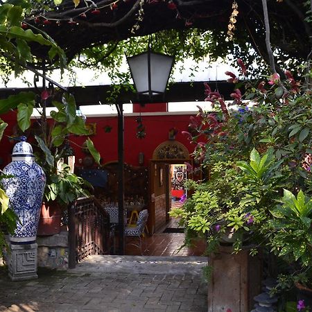 Casa De Las Flores Tlaquepaque Exterior foto
