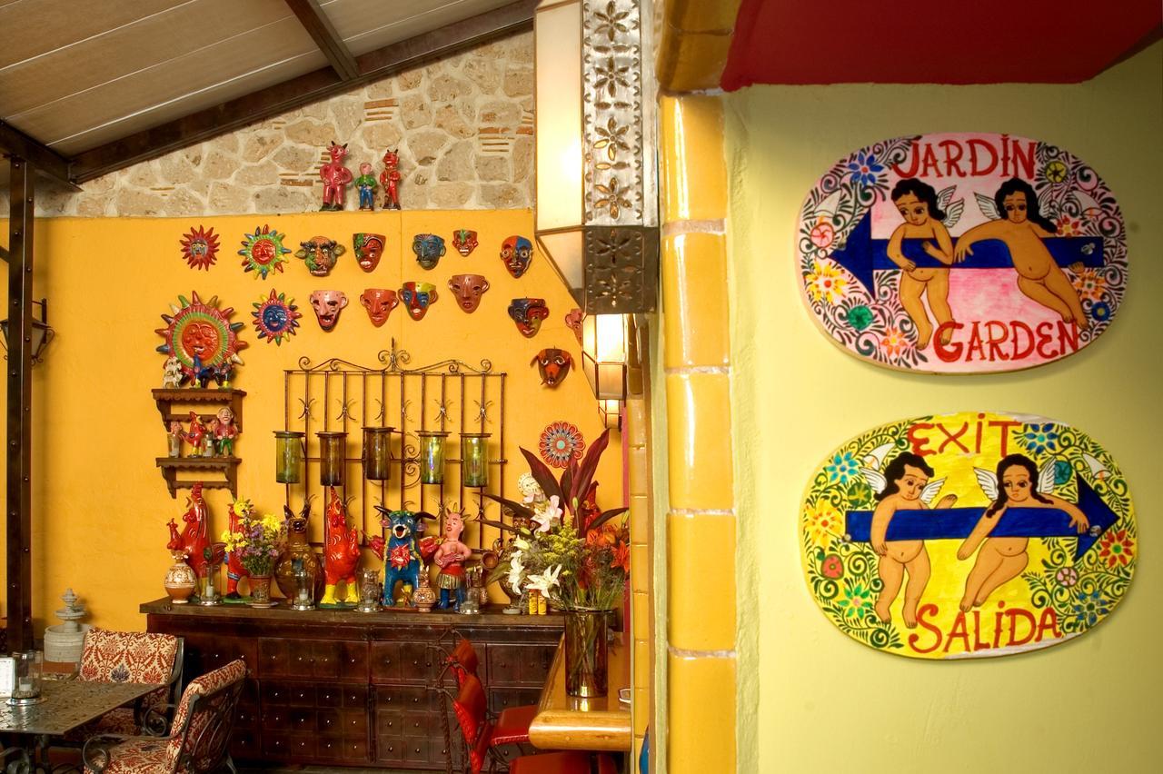 Casa De Las Flores Tlaquepaque Exterior foto